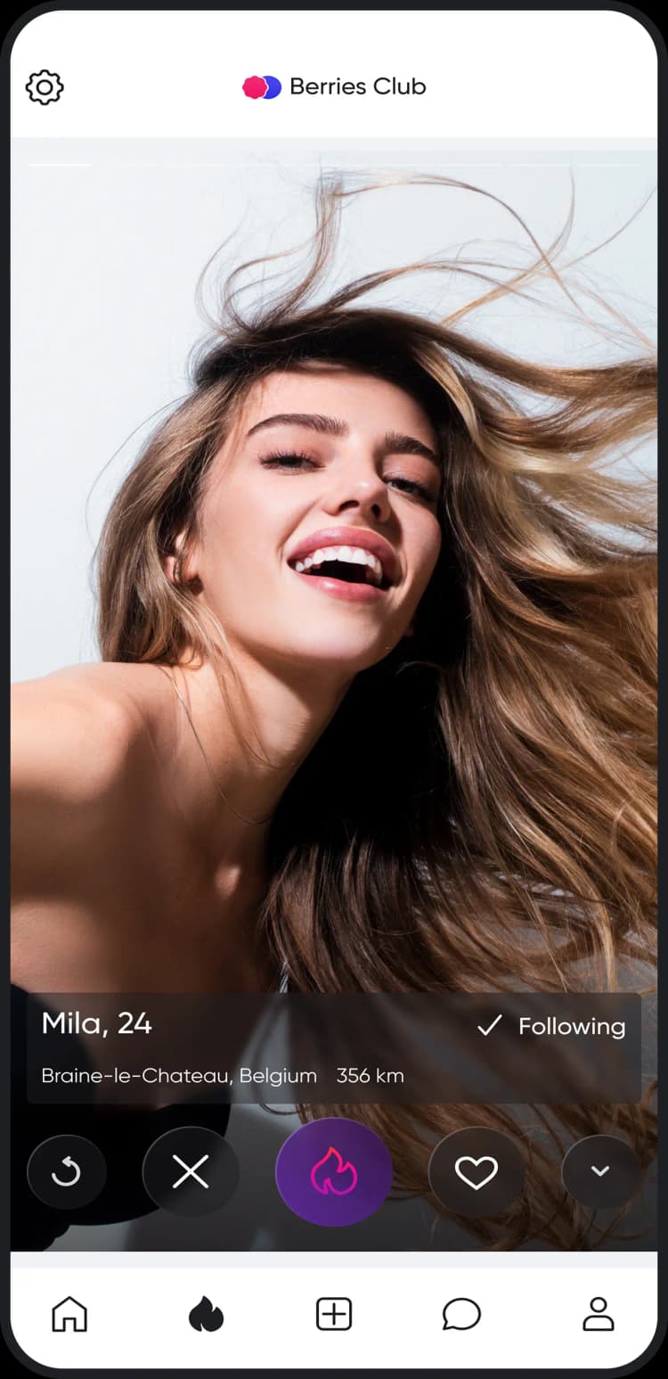 LookBerry app mockups